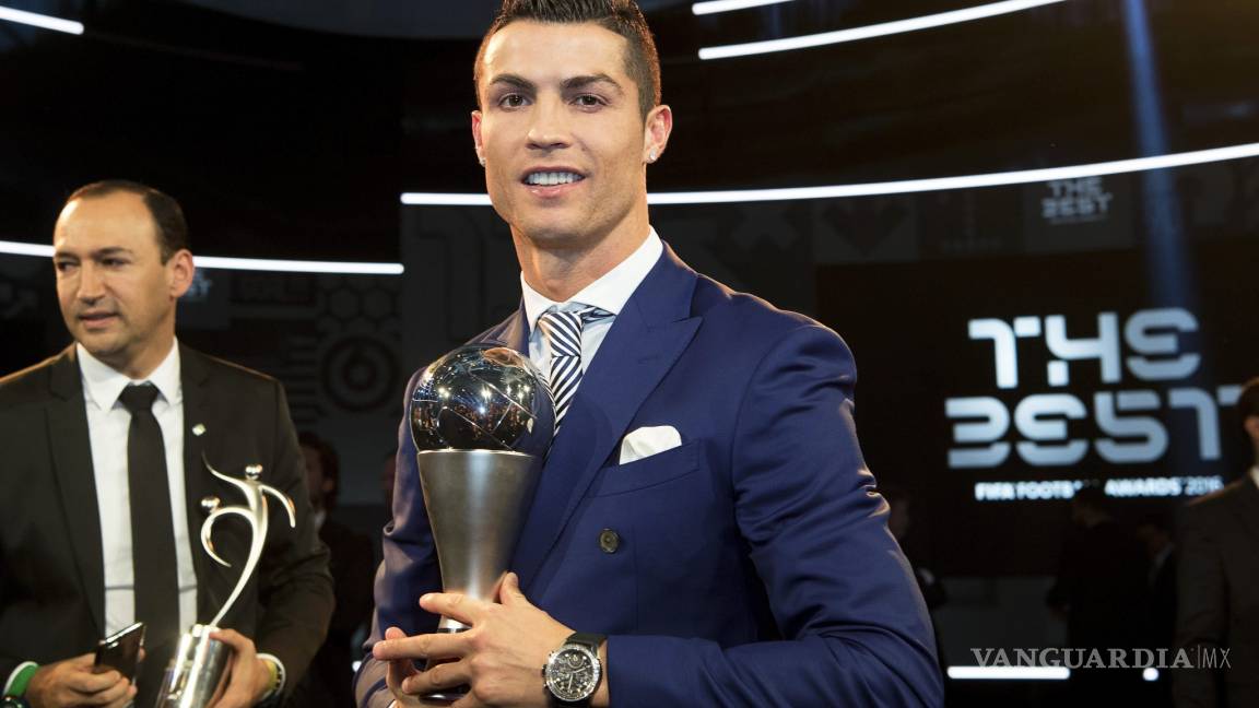 Cristiano Ronaldo, feliz por entrar en la historia del futbol