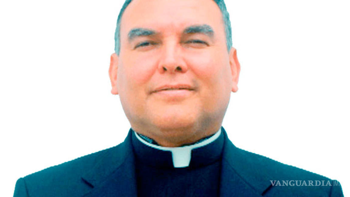 Obispo pide a sacerdote acusado de delitos sexuales que enfrente a la justicia