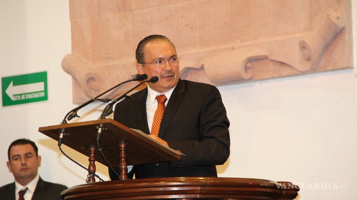 Propone diputado aumentar 100% sueldo de MP de Coahuila