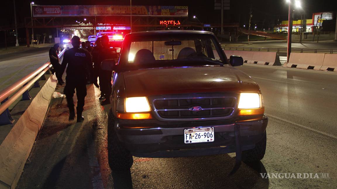 Accidente entre patrulla y camioneta causa movilización en Saltillo
