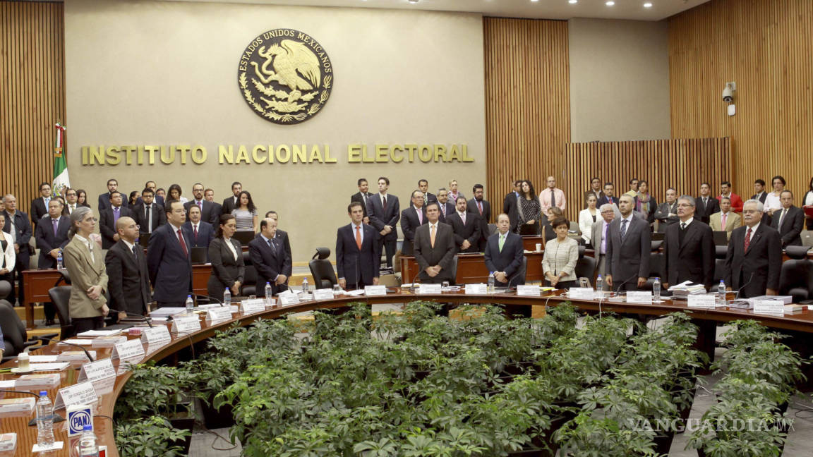 Por unanimidad, INE aprueba realizar elección en Colima