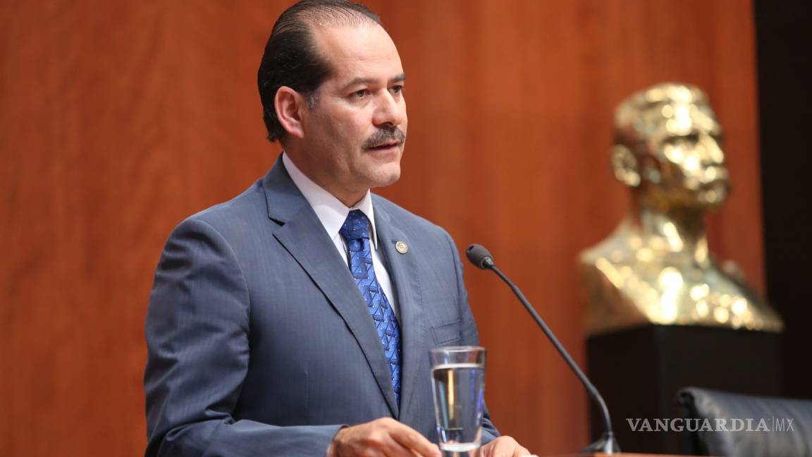 Candidato a gobernador de Aguascalientes dice que dura 45 minutos en la cama