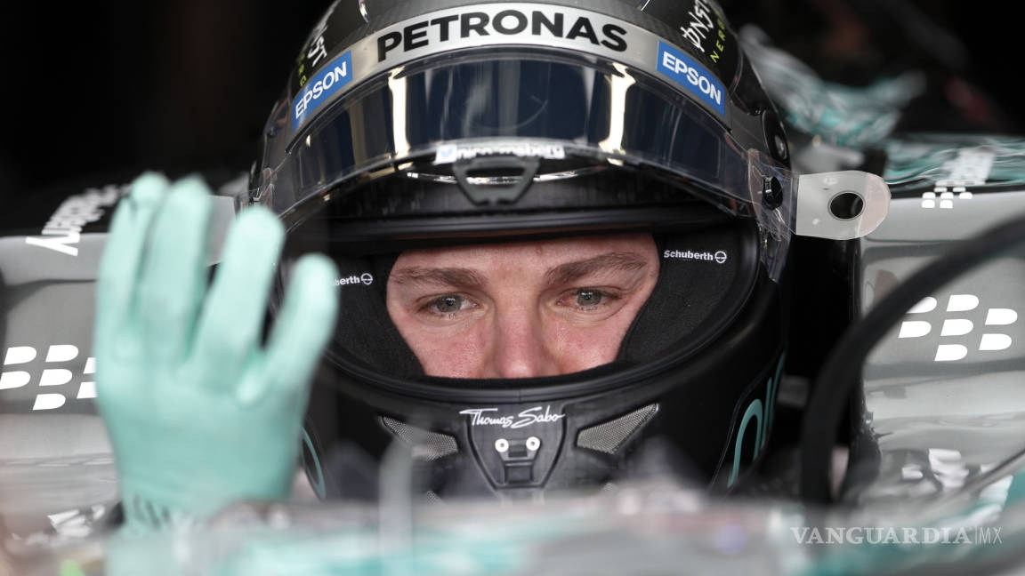 Nico Rosberg no baja la guardia, fue el más rápido en día de prácticas en Brasil