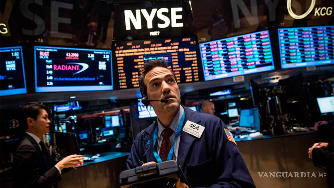 Dow Jones superó por primera vez los 19.000 puntos en la apertura de Wall Street