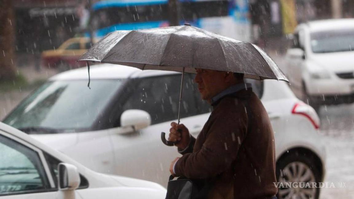 Advierten lluvias en casi todo el país para las próximas 24 horas