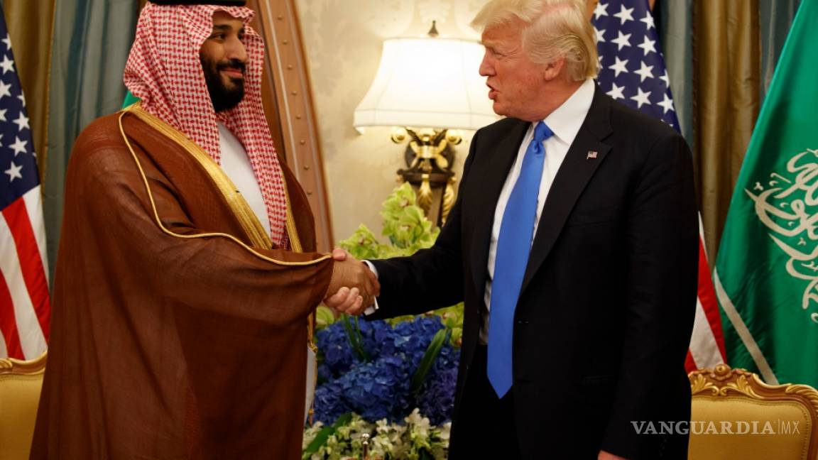 Firma Donald Trump en Arabia Saudí un megaacuerdo armamentístico