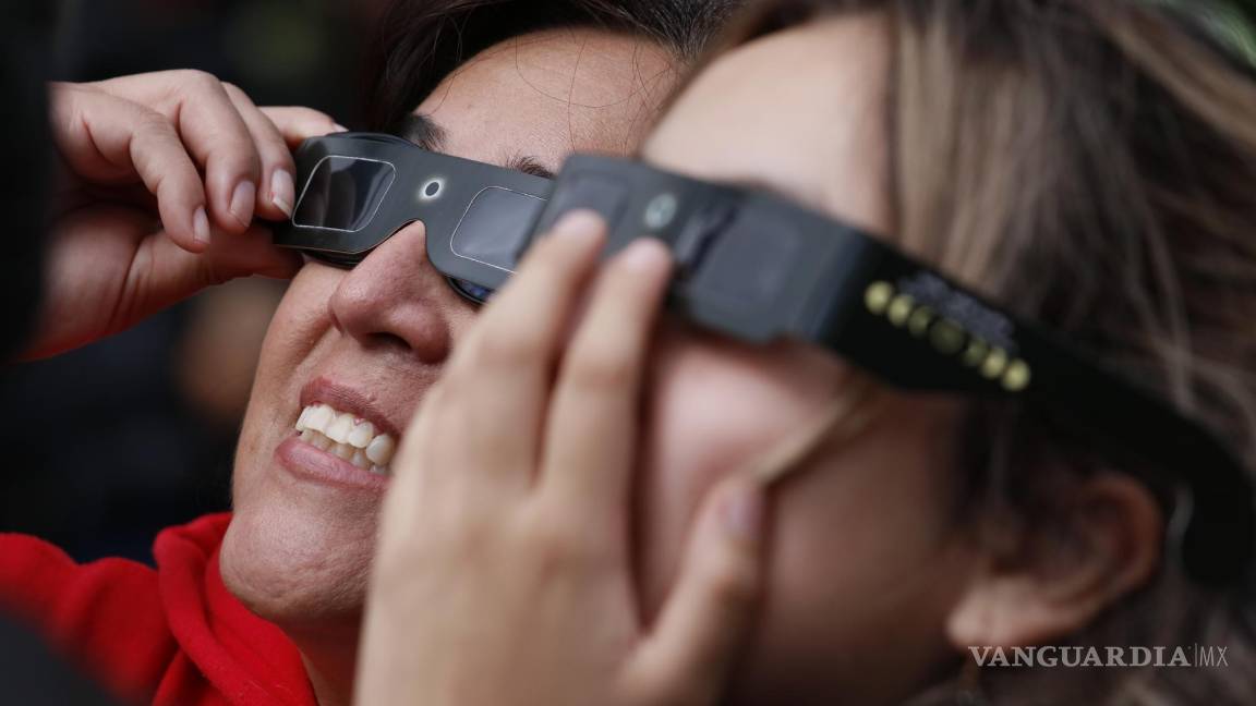 ¿Ya tienes los tuyos? Dónde comprar lentes para ver el eclipse de sol en Saltillo