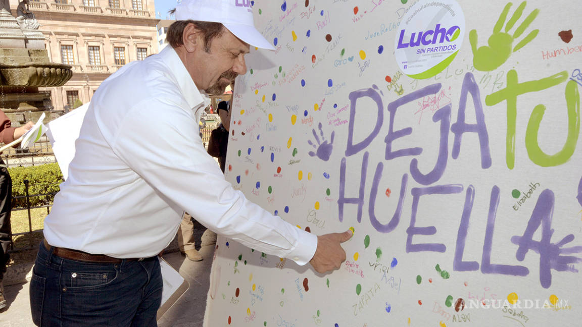 Junta Lucho Salinas 46 mil firmas para ir como independiente para la Gubernatura de Coahuila