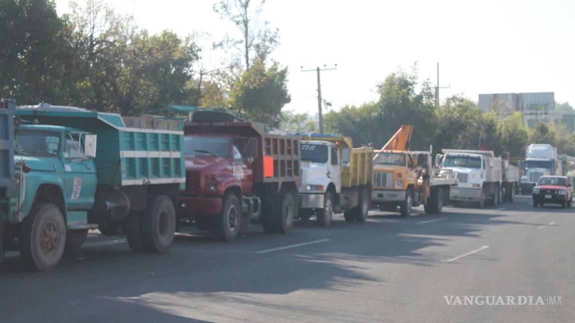 Transportistas protestan en Veracruz por “gasolinazo”