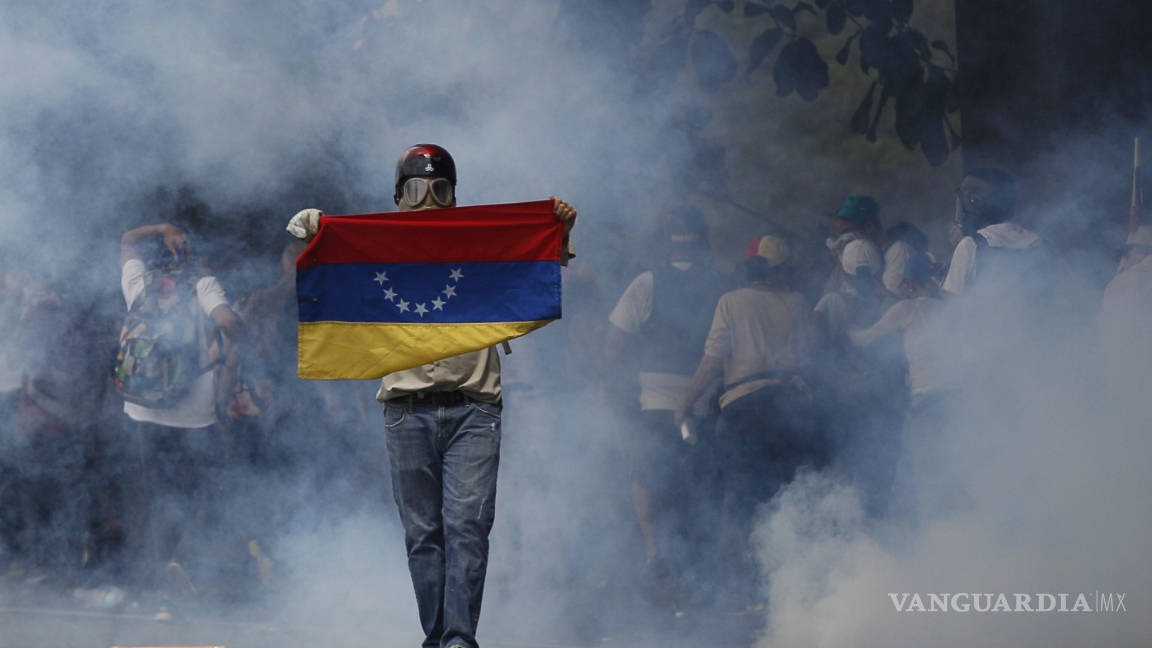 Imágenes de los estallidos de violencia en marcha opositora en Venezuela