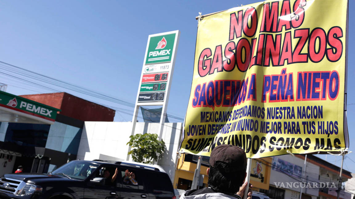 Bloqueos y marchas en 28 estados contra el 'gasolinazo'