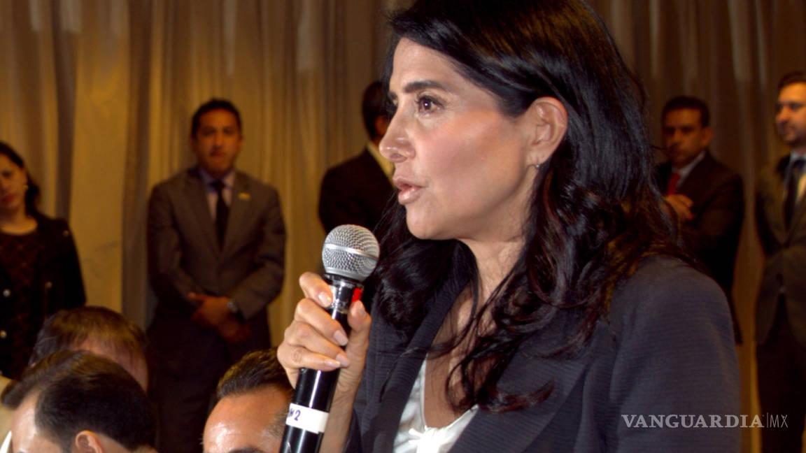 “Quienes nos quedamos en el PRD buscaremos la transformación del país”: Alejandra Barrales