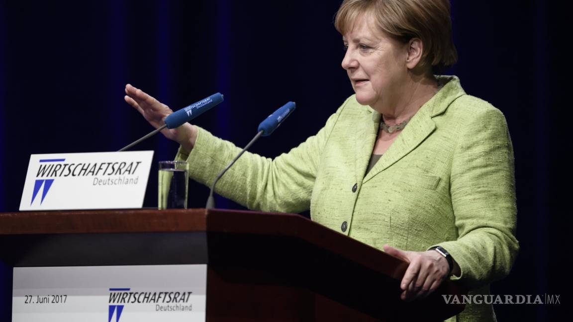 Angela Merkel da libertad de voto a sus diputados sobre el matrimonio homosexual