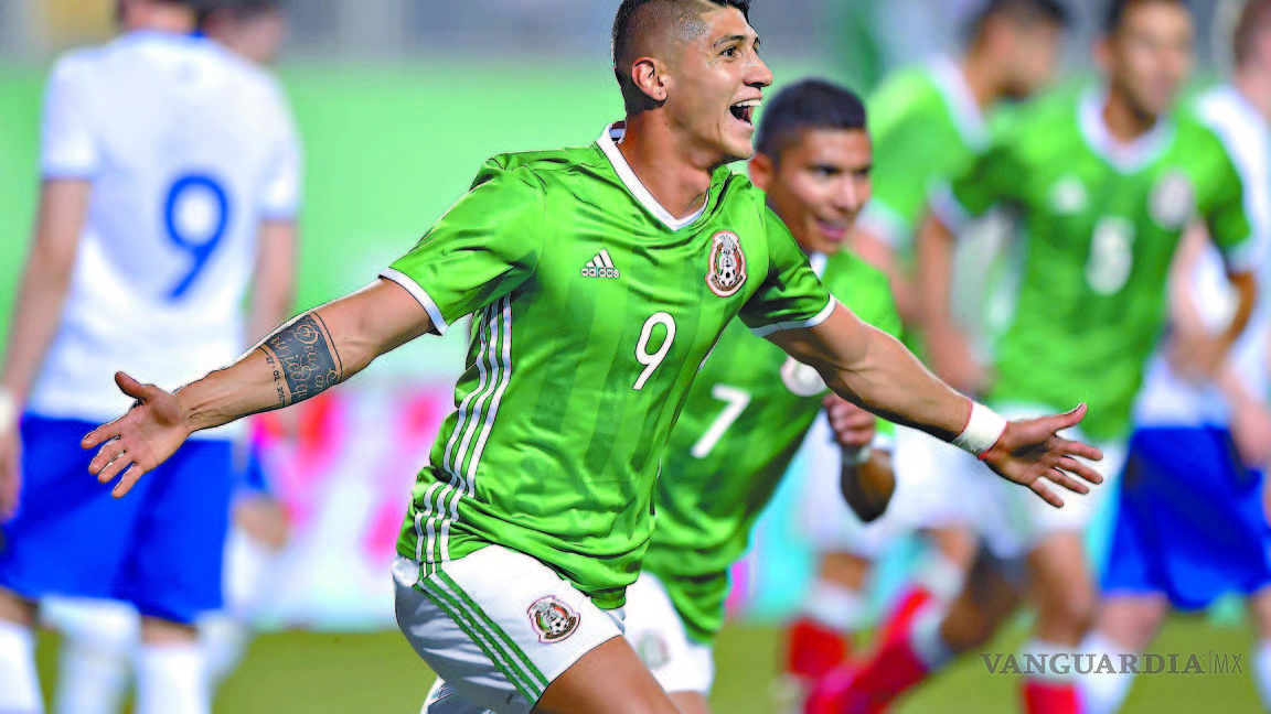 Gana México sólo 1-0