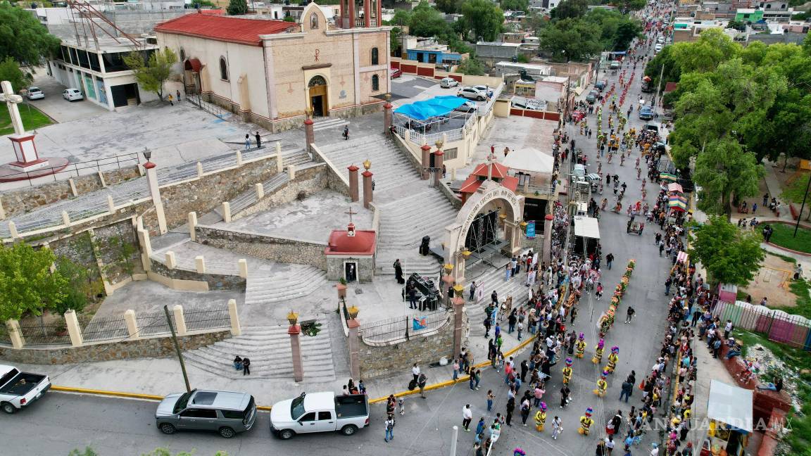 La Matlachinada vuelve a revestir de tradición y devoción a Saltillo La Matlachinada vuelve a revestir de tradición y devoción a Saltillo