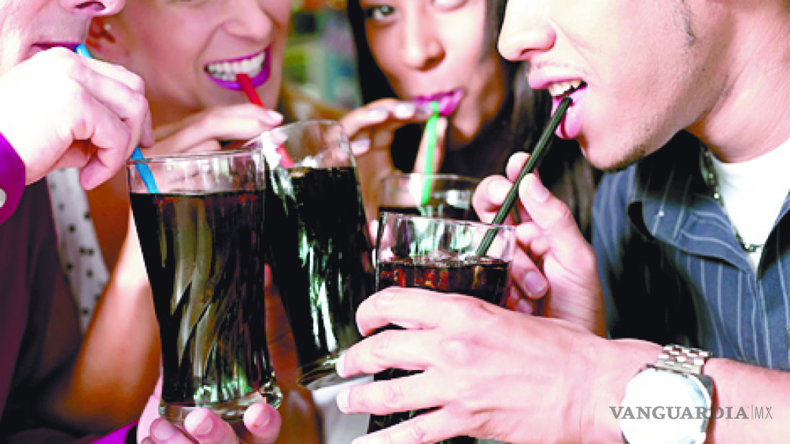 Bebidas azucaradas reducen la microbiota