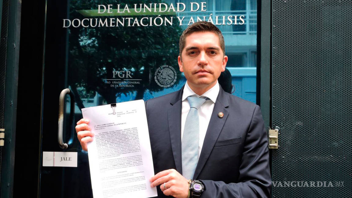 Luis Fernando Salazar denuncia a Humberto Moreira ante la PGR