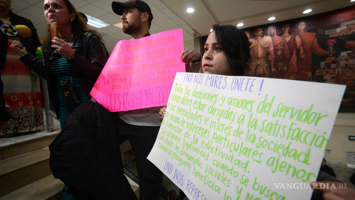 ‘Blindan’ sesión de Cabildo por protestas contra aumento al transporte público en Saltillo