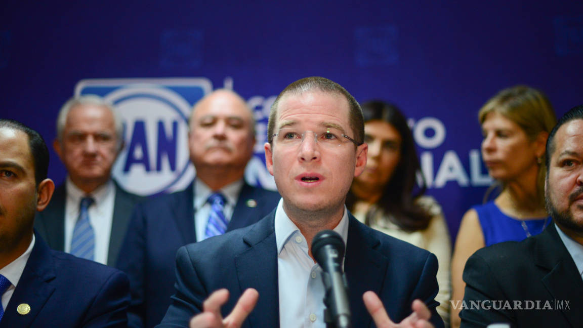 Anaya respalda a candidato de Puebla implicado en 'offshores'