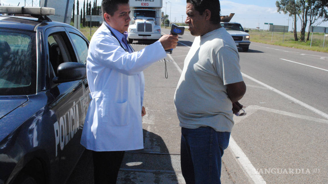 Aplica SCT en Coahuila antidoping a choferes de transporte de carga y de pasajeros