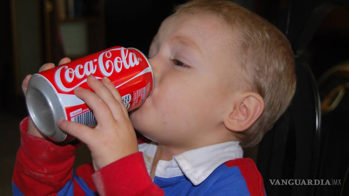 Coca-Cola se lava las manos de la obesidad infantil