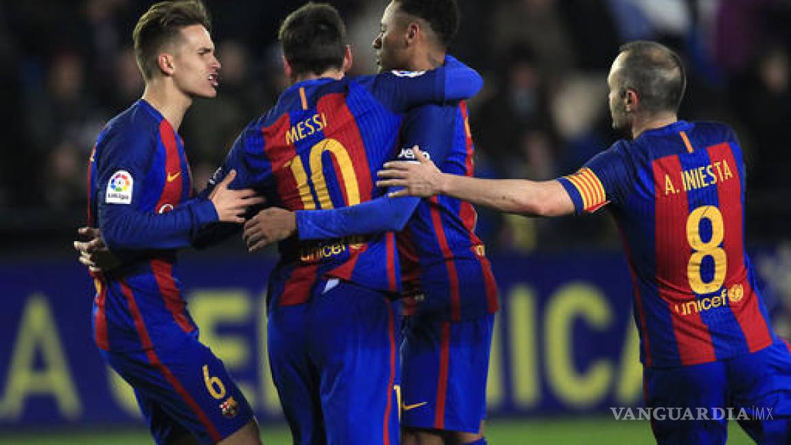 Messi 'salva' al Barcelona del hundimiento