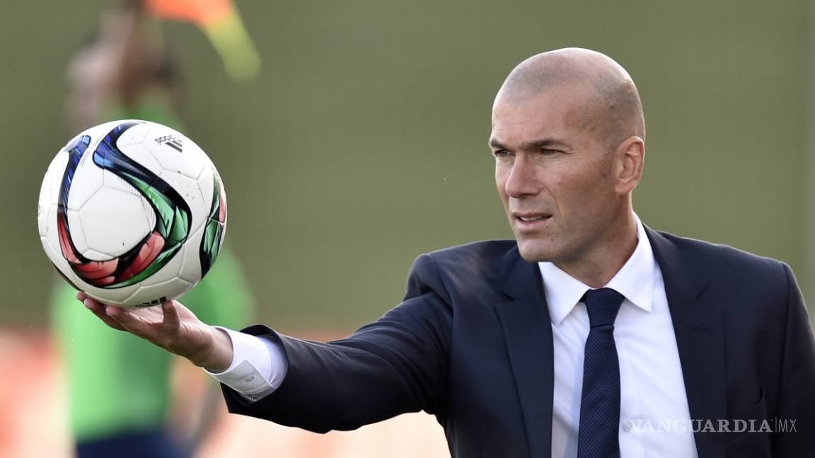 Zidane confirma su renovación con el Real Madrid