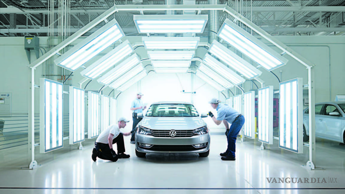 VW llamará a talleres a 1.1 millones de autos en Europa