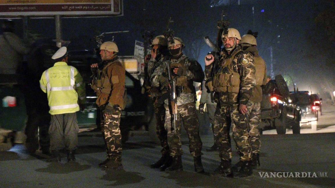 Un policía y dos talibanes muertos en ataque en Kabul