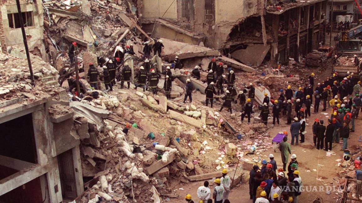 Condenan a otros seis acusados por atentado en la India en 1993