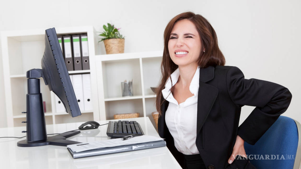 5 enfermedades ocasionadas por una mala postura en el trabajo
