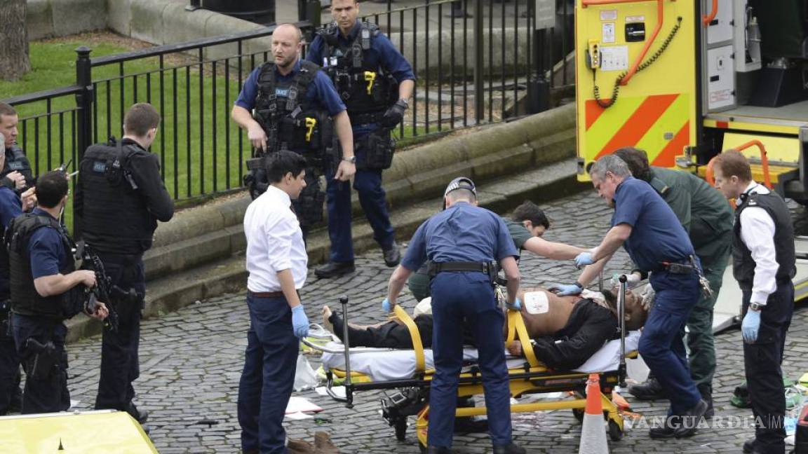 Terrorismo pone de luto a Londres; suman cinco muertos y 40 heridos