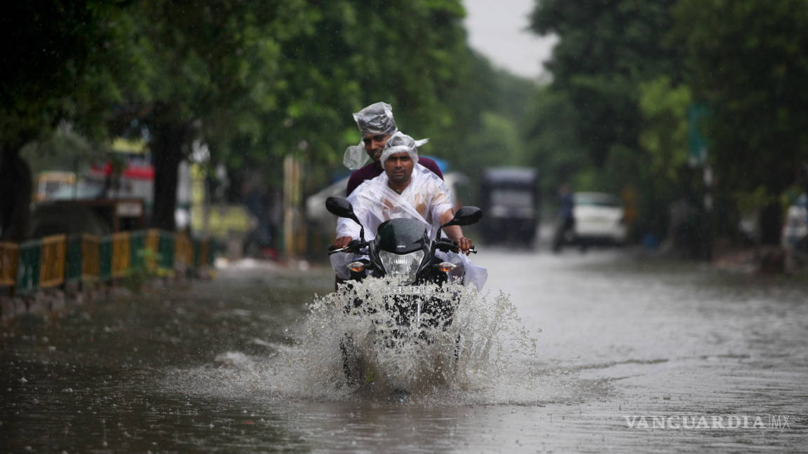 Inundaciones en India dejan 52 muertos