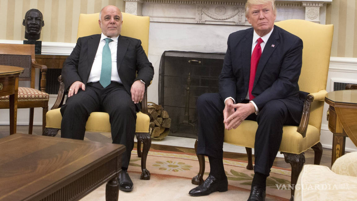 EU &quot;nunca&quot; debió retirarse de Irak, dice Donald Trump frente a primer ministro