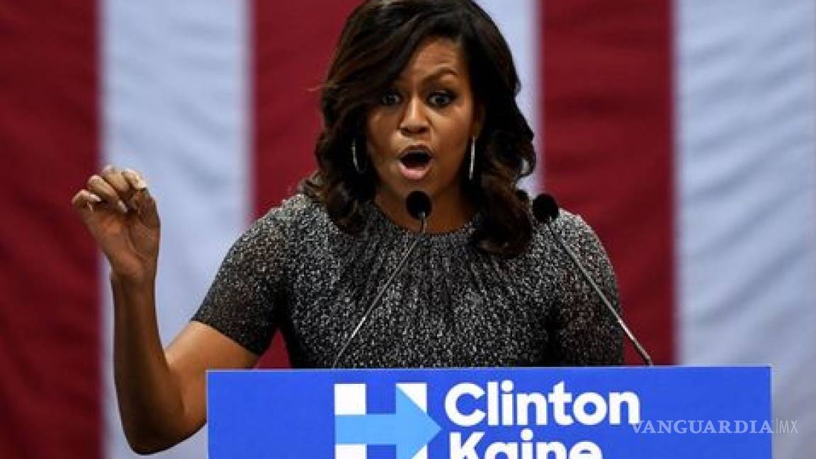 Arremete Michelle Obama contra Trump: un hombre decente no humilla a mujeres