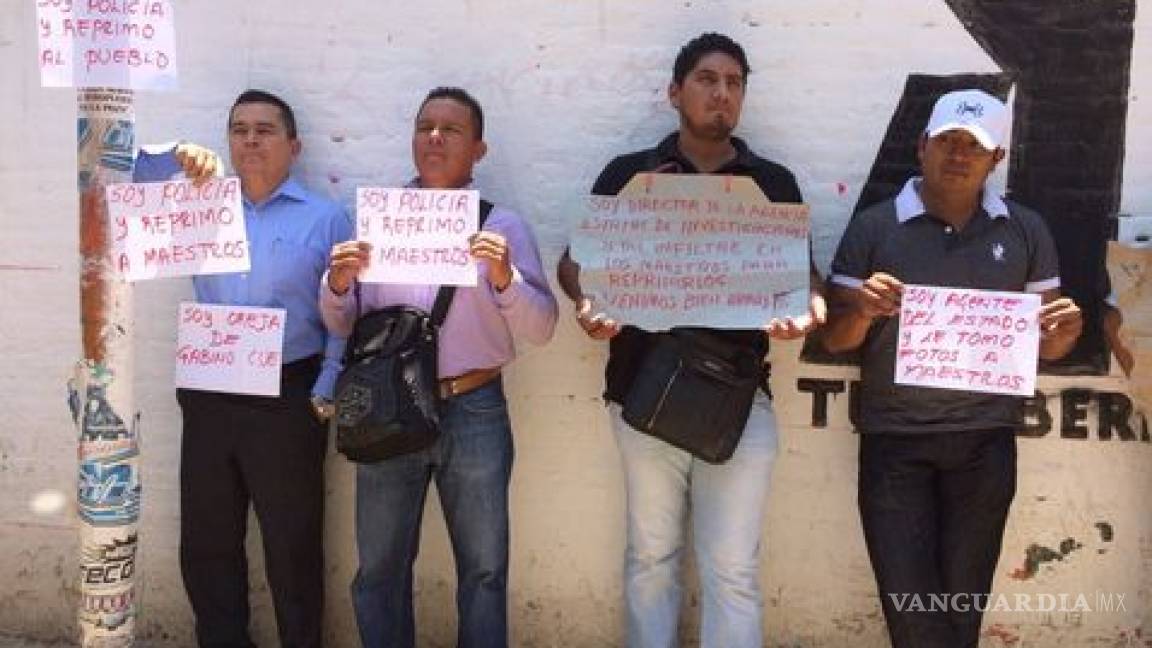 Siete policías retenidos por integrantes de la Sección 22 en Oaxaca