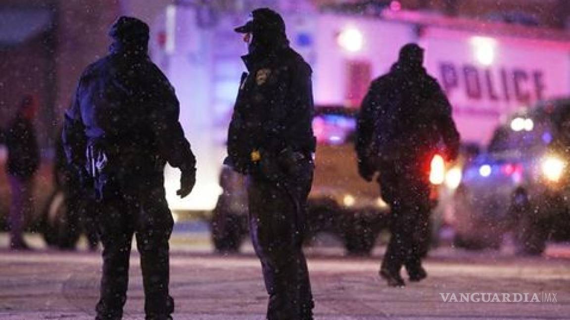 Muertos dos civiles y un policía en ataque a clínica en Colorado