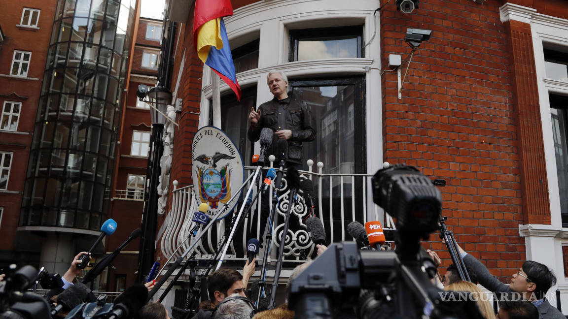 Julian Assange, cinco años refugiado en la embajada de Ecuador en Londres