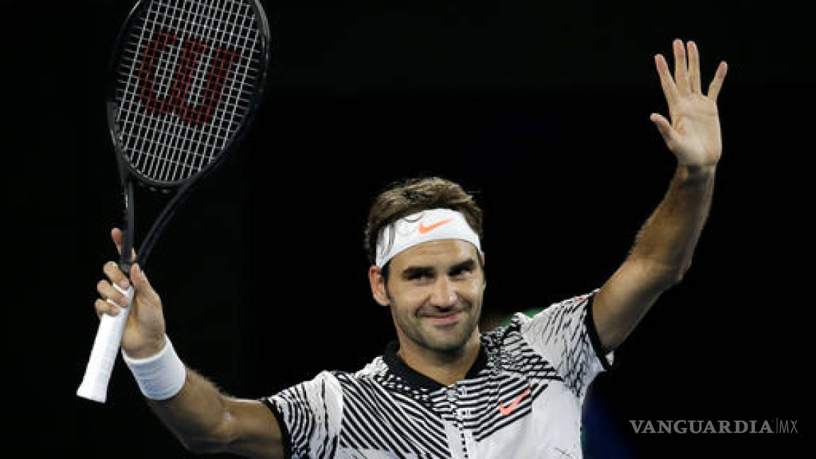 Federer regresa y lo hace con victoria