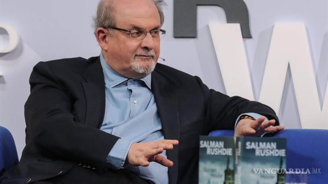 Afirma Salman Rushdie que no piensa que Trump &quot;sea interesante como persona”