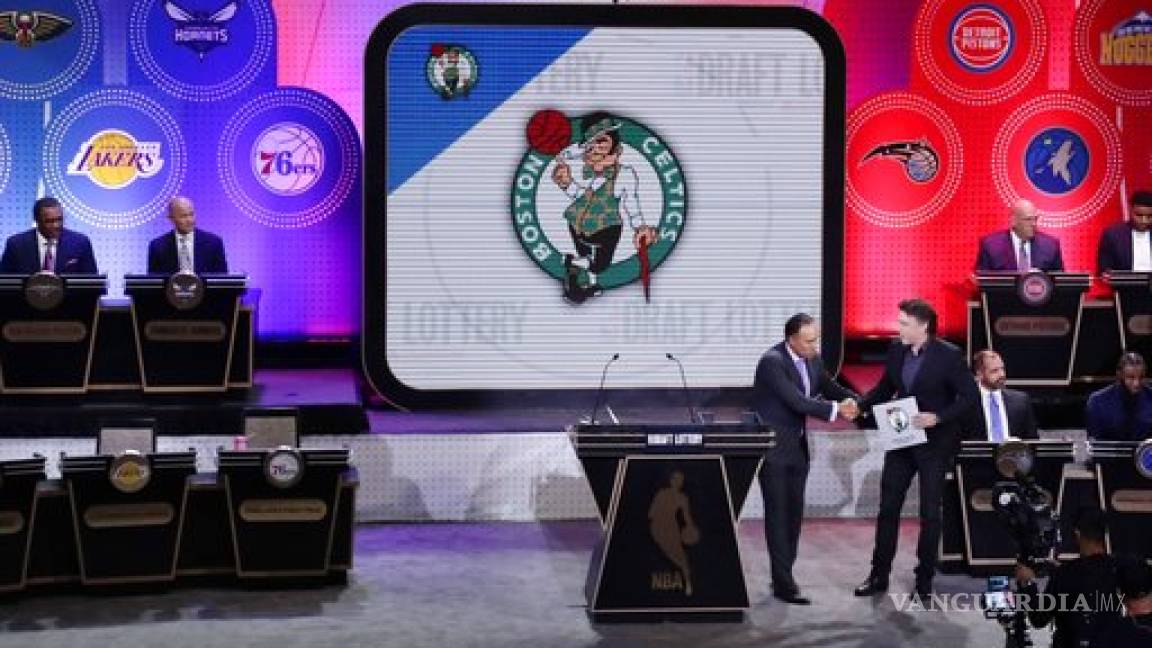 Celtics elegirán primero en el draft