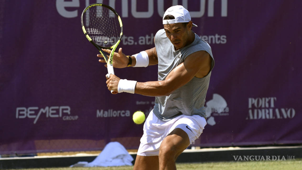 &quot;Federer es el máximo favorito en Wimbledon, sin lugar a dudas&quot;: Rafael Nadal