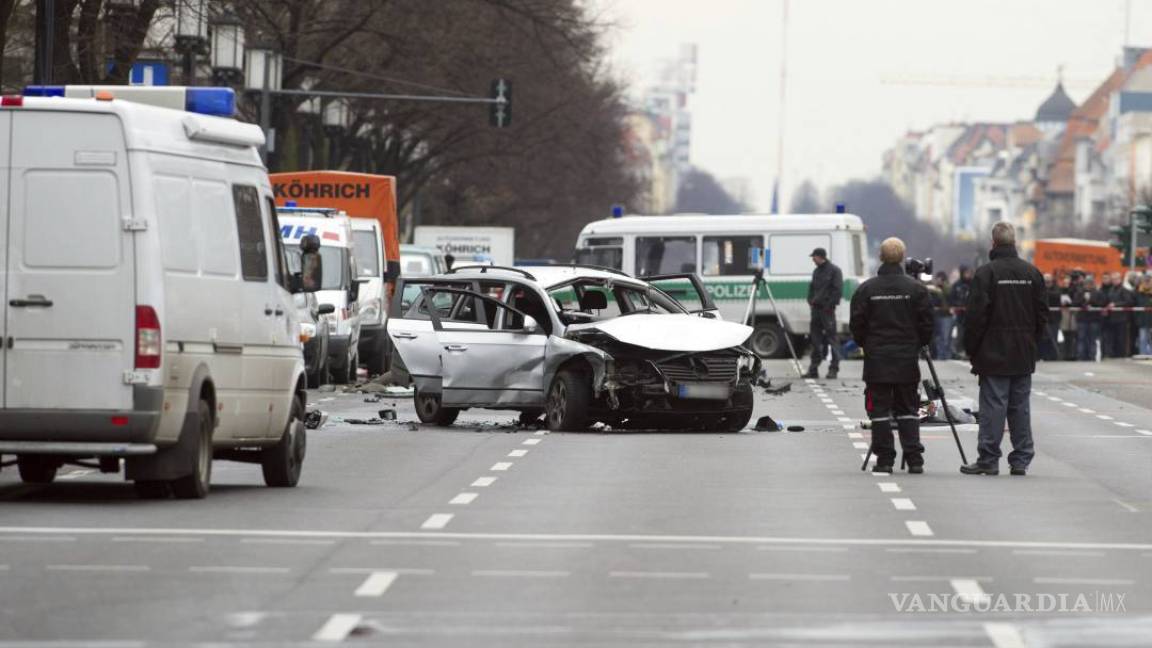 Explota un coche en Berlín