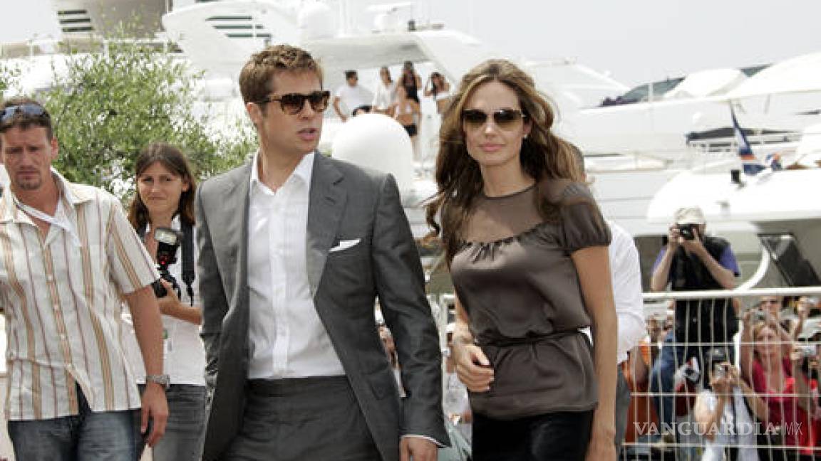 Jolie y Pitt llegan a acuerdo temporal de custodia de sus hijos, según TMZ