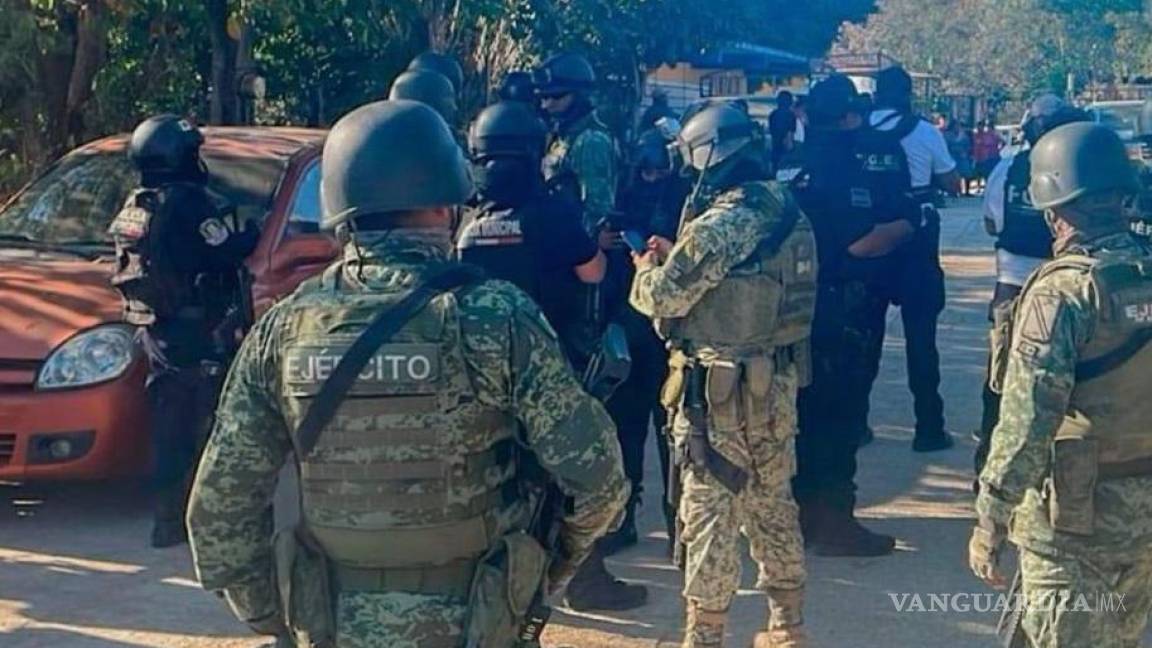 En Guerrero pobladores expulsan a militares por presunta complicidad con criminales