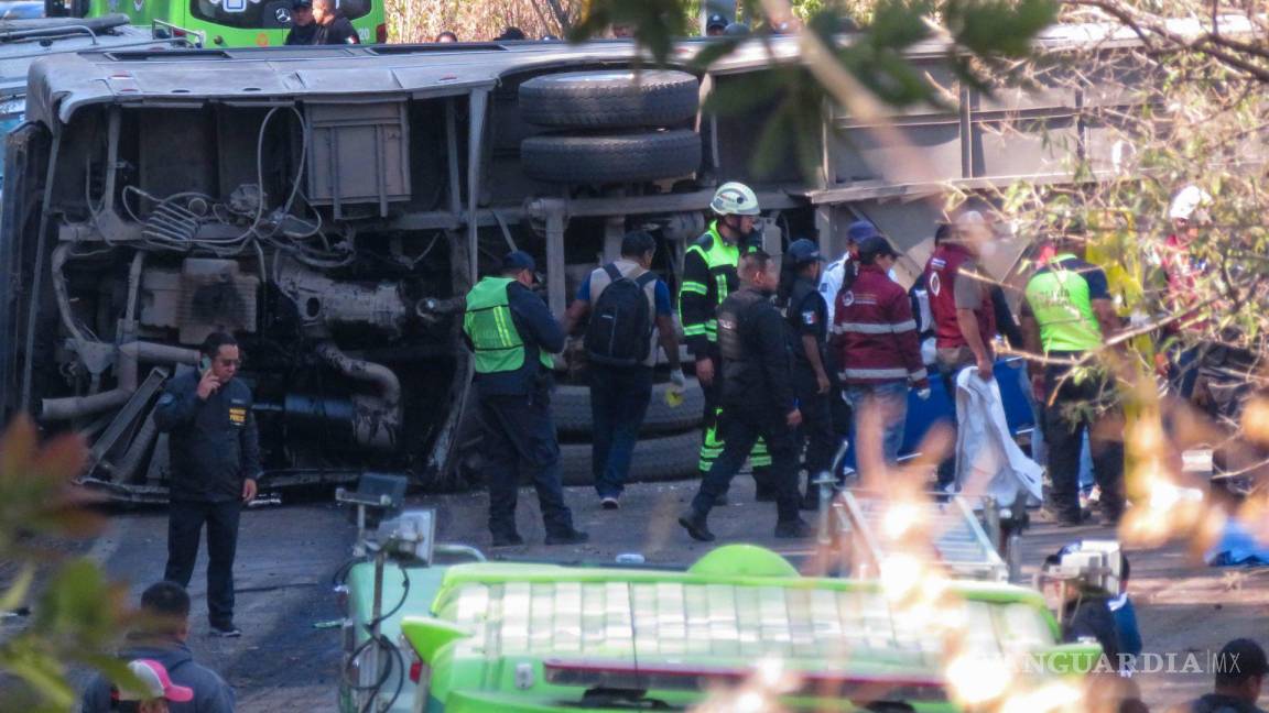 Entregan 12 cuerpos de peregrinos fallecidos en fatal accidente en Estado de México