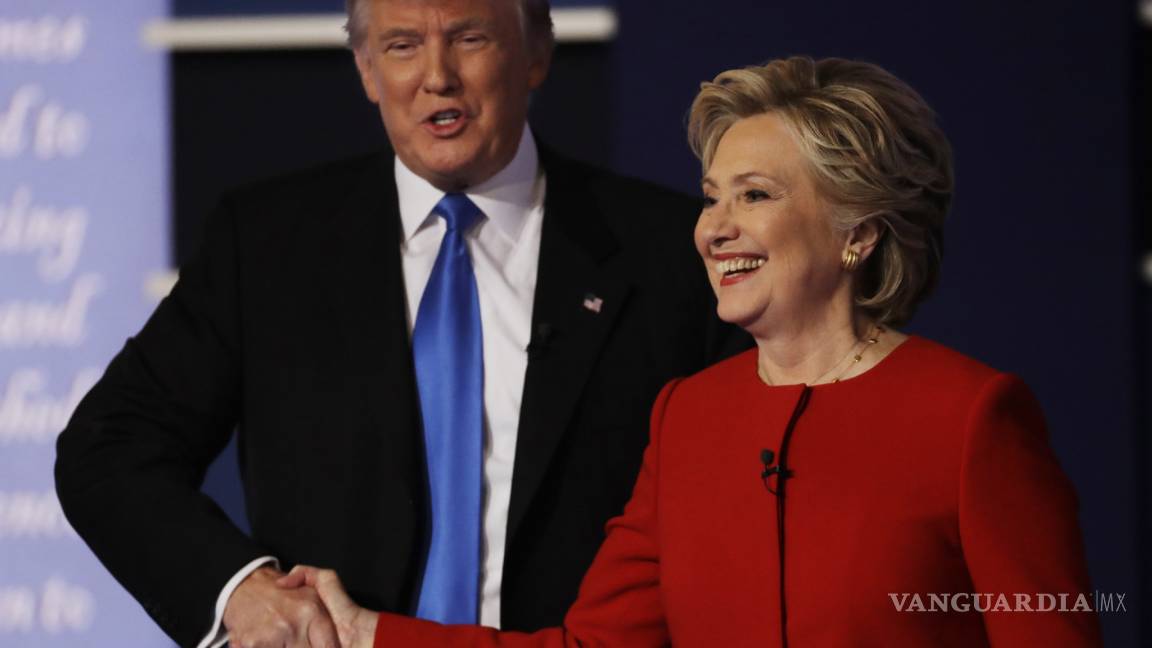 Coinciden en que no hay ganador en el debate entre Clinton y Trump, analistas coahuilenses