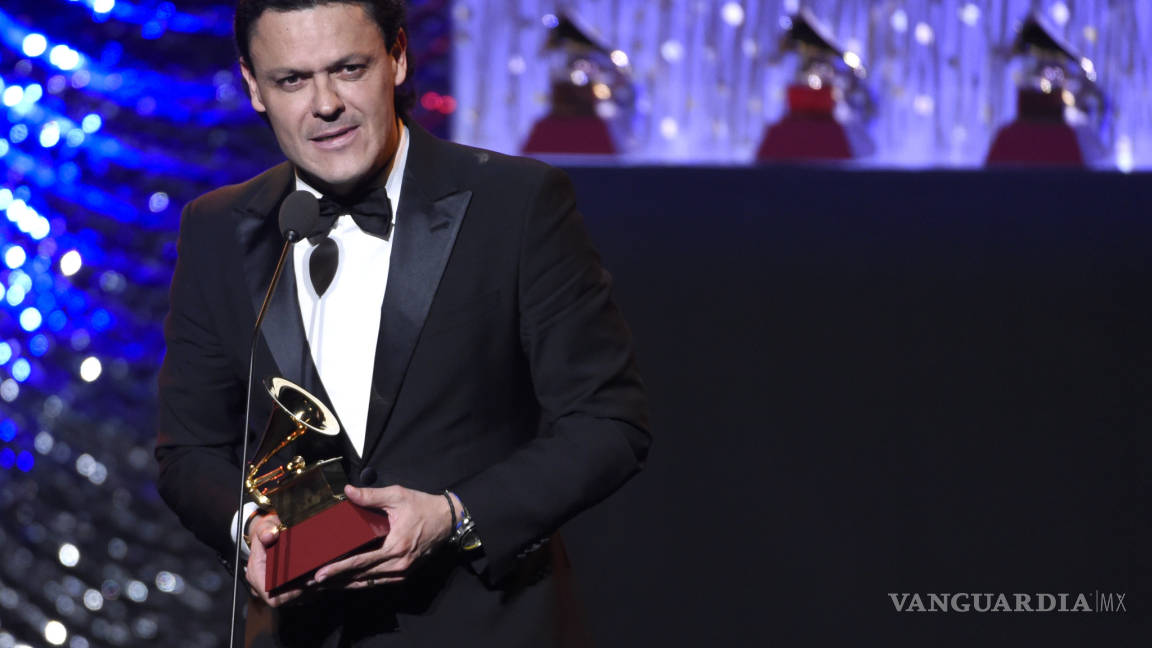 Pedro Fernández gana Grammy Latino por 'Acaríciame el corazón'