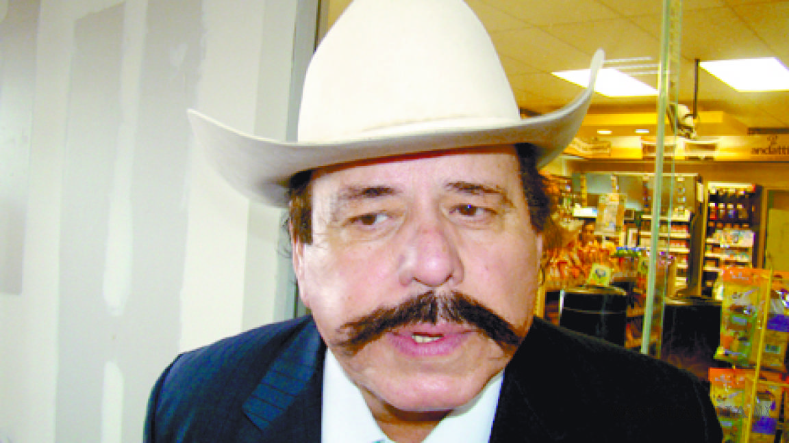 Guadiana pide menos firmas para independientes en Coahuila