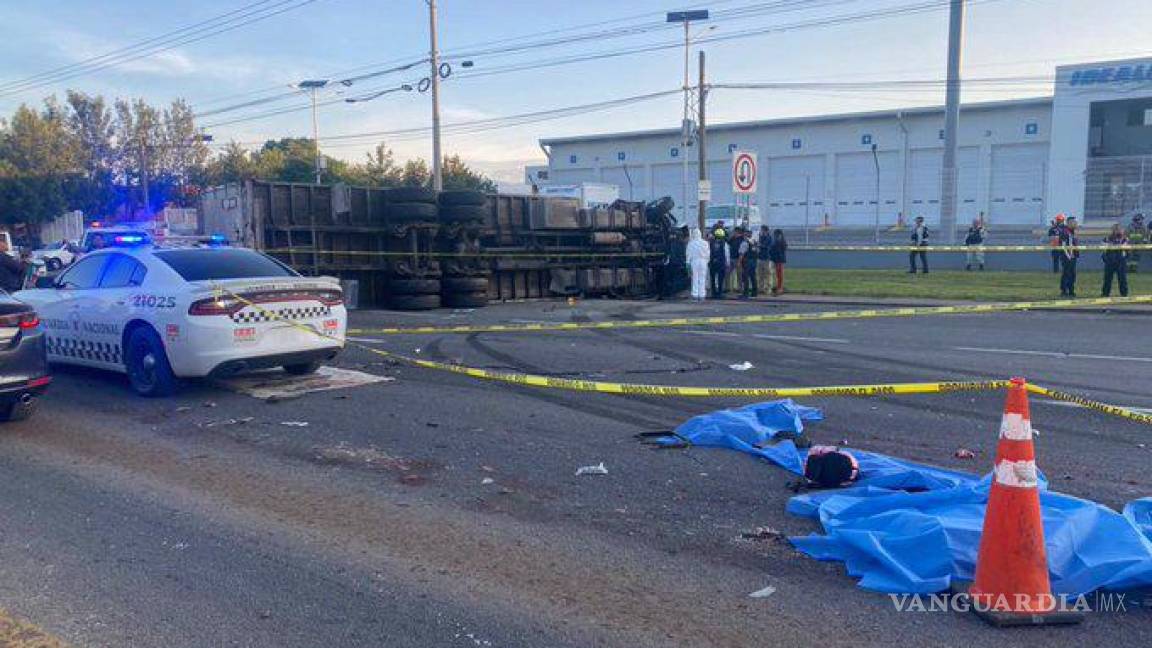 Fuerte Choque Entre Camiones En Guanajuato Deja 7 Muertos Y 12 Heridos